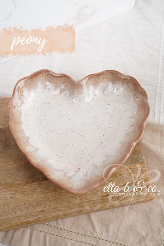 Fluttered Heart Plate